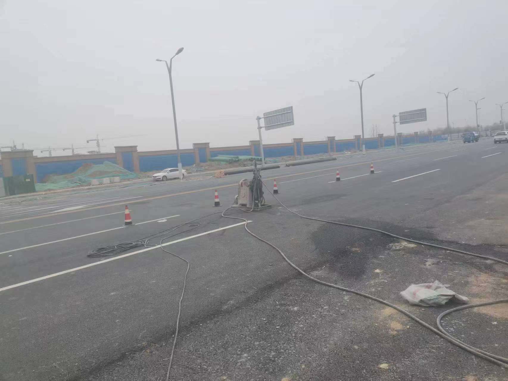 彭场镇马路注浆